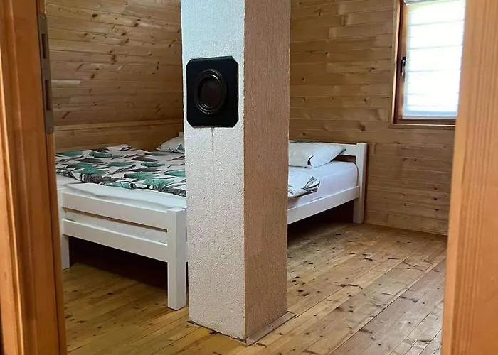 Vikendica Neprivaj *